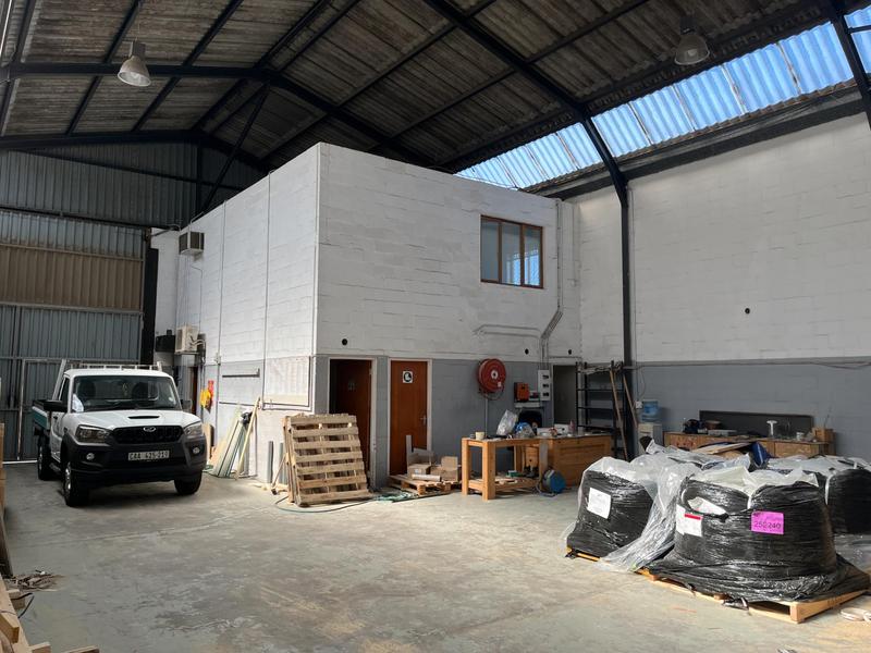 To Let Commercial Property for Rent in Montague Gardens Western Cape